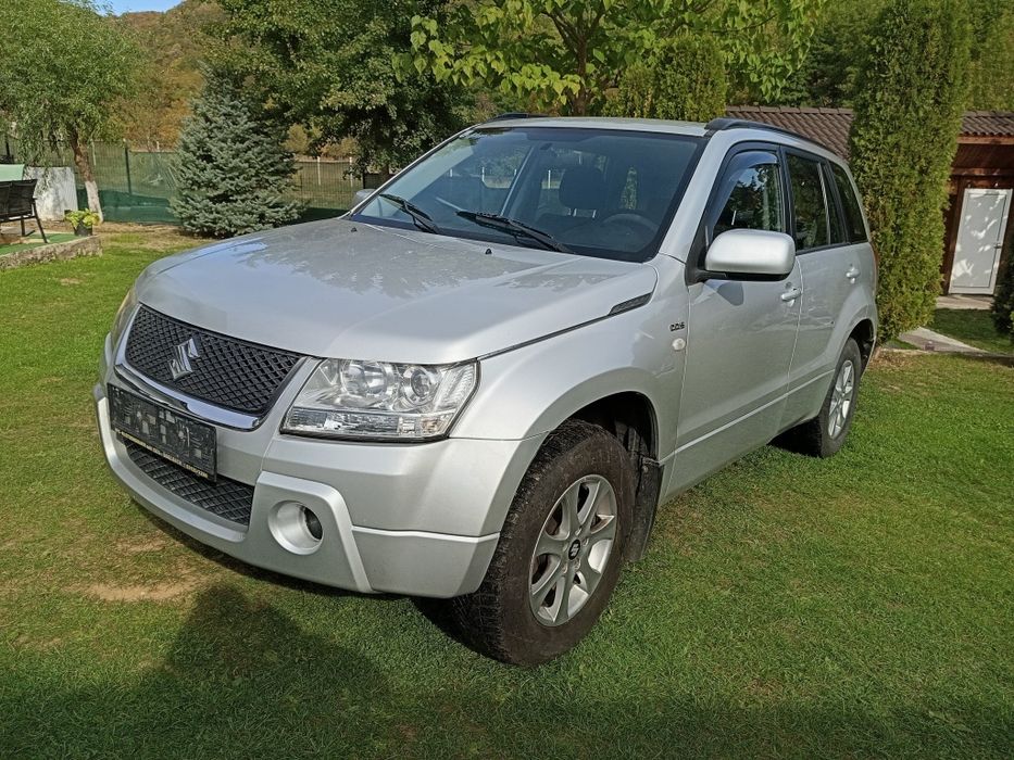 SUZUKI Grand Vitara