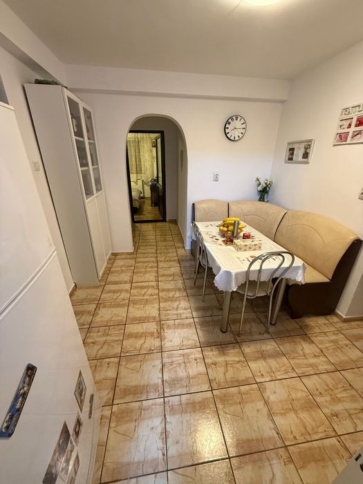 Apartament de vanzare cu vedere la lac