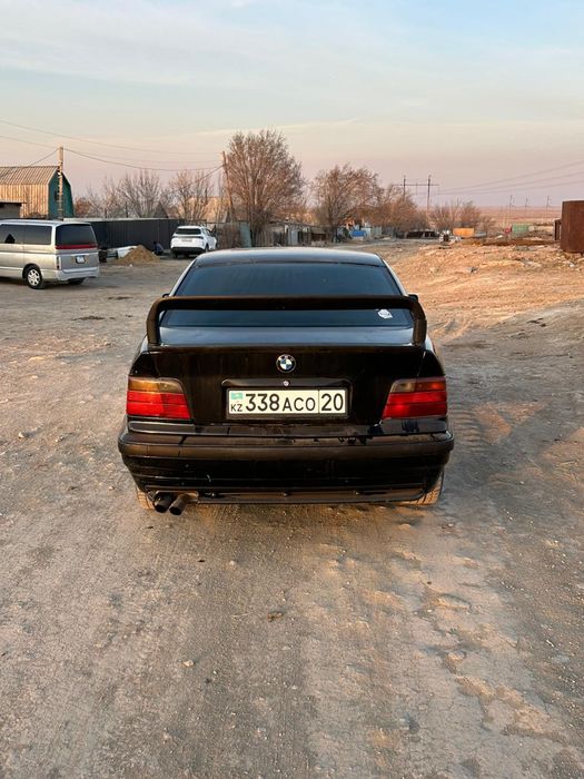 Продам Е36 2.5 акпп