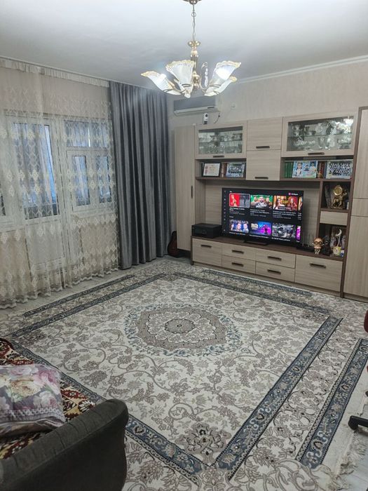 Продаётся 2х ком на массив Куйлюк4 Миробадский район