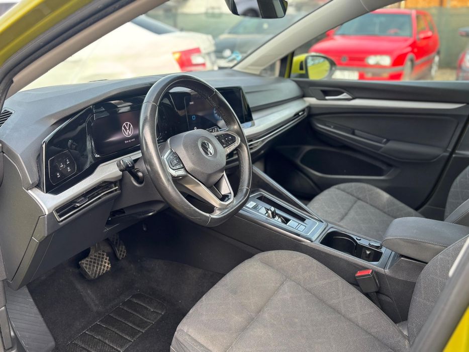 Vand Volkswagen Golf 8 2022 2.0tdi 116cp dsg
