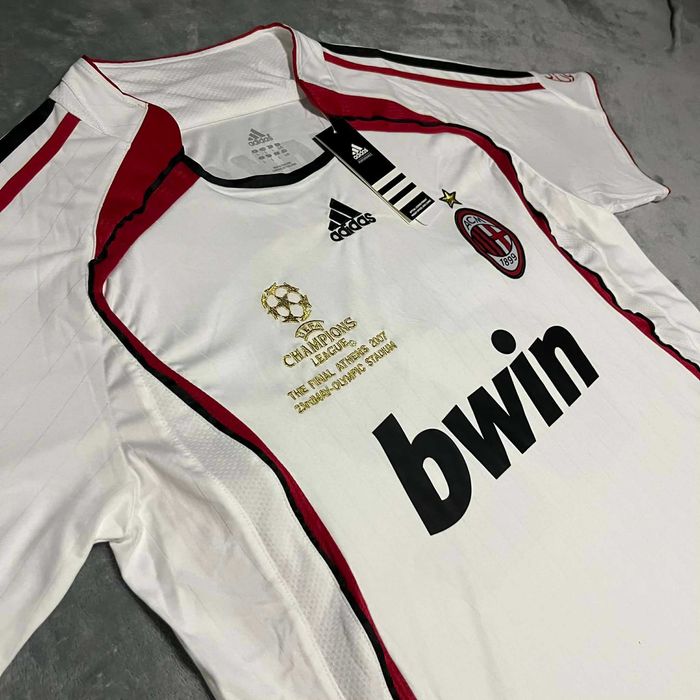 Adidas AC Milan Kaká #22 Champions League Kit – White – Size L