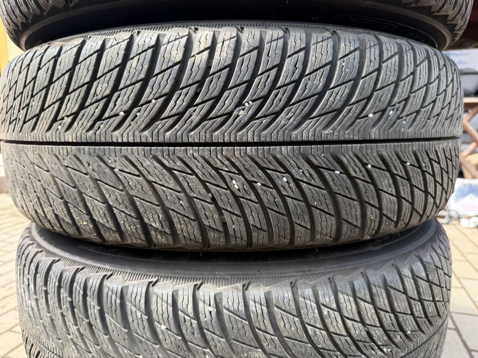 Anvelope 235 60 18 Michelin