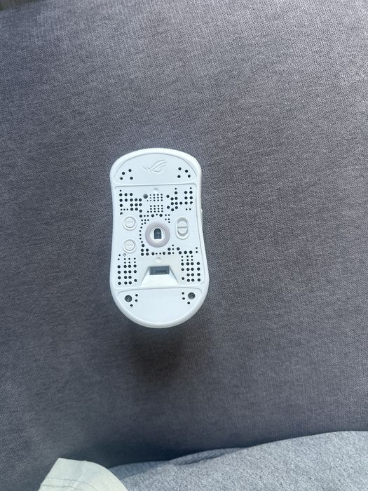 Asus rog harpe ace mini