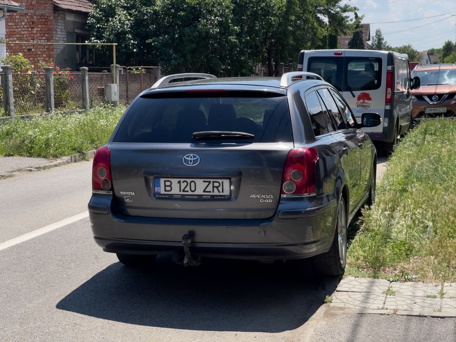Toyota avensis 2006 deisel 2.2