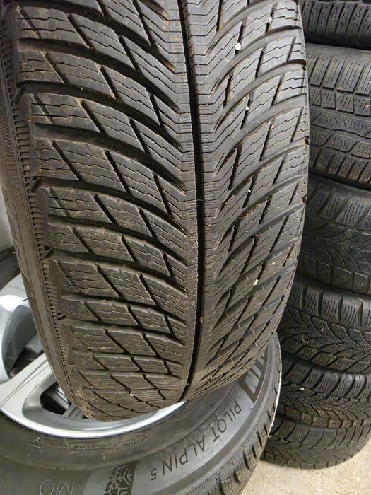 4 бр зимни 215/65/17 Michelin Pilot Alpin 5 22г