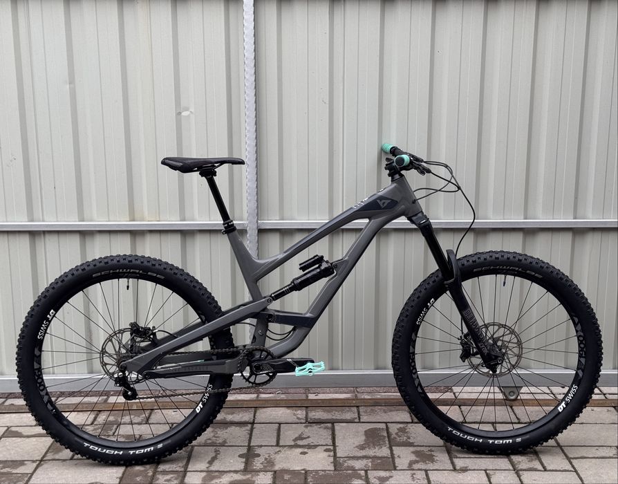 Yt capra 27.5 inch marime XL 2020 live uncaged - ca noua.