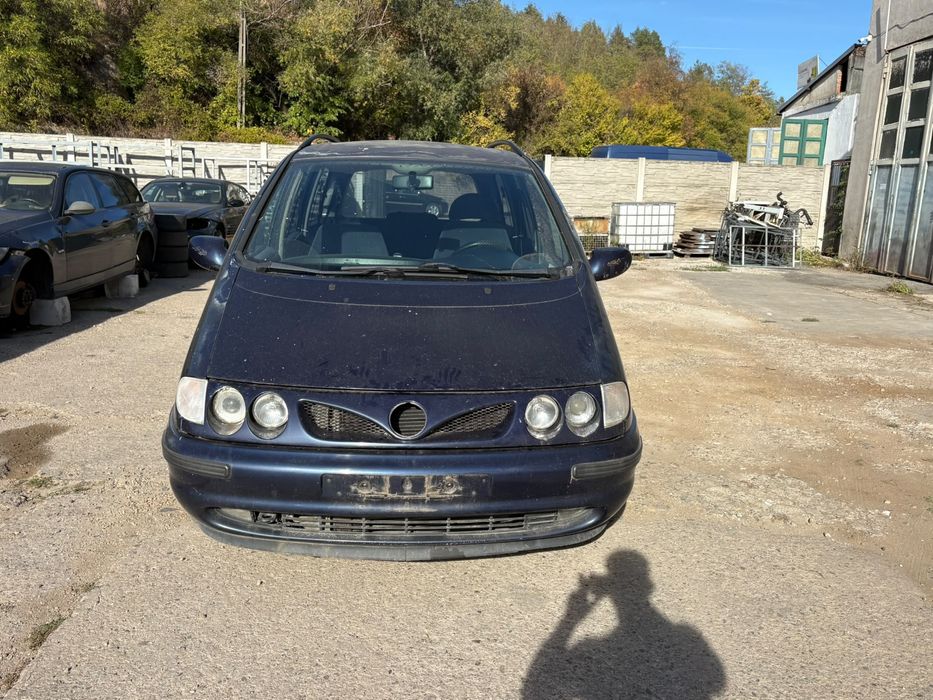 Dezmembrez Volkswagen Sharan an 1997-2001 , 1.9 diesel , 90 cp , cod motor ALH