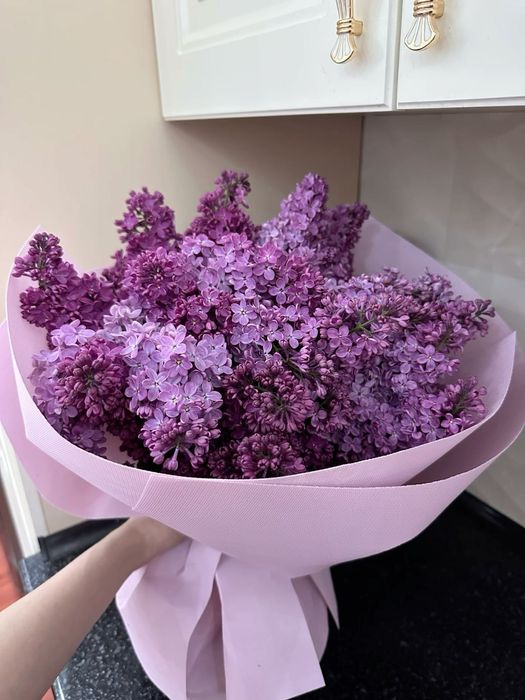 Букет из сирени в продаже
