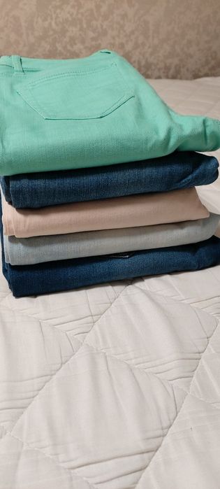 Продам джинсы фирменные