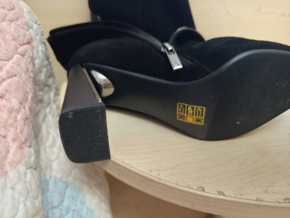 Обувь женская 38 размер