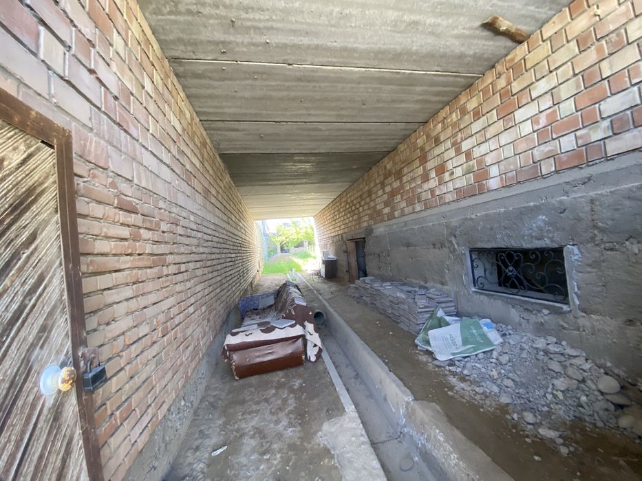 Участка 11 сотик ва катта подволихам бор назарбек тарнов