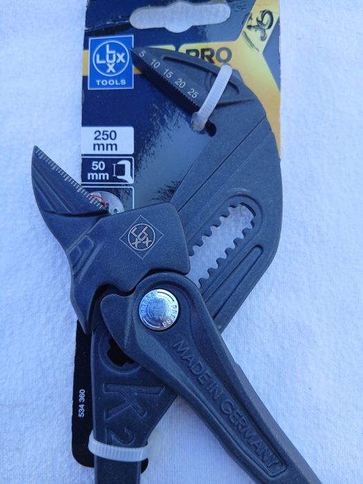 Cleste cheie LuxTools 250 mm