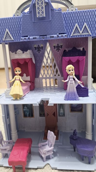 Замъка на Елза и Ана