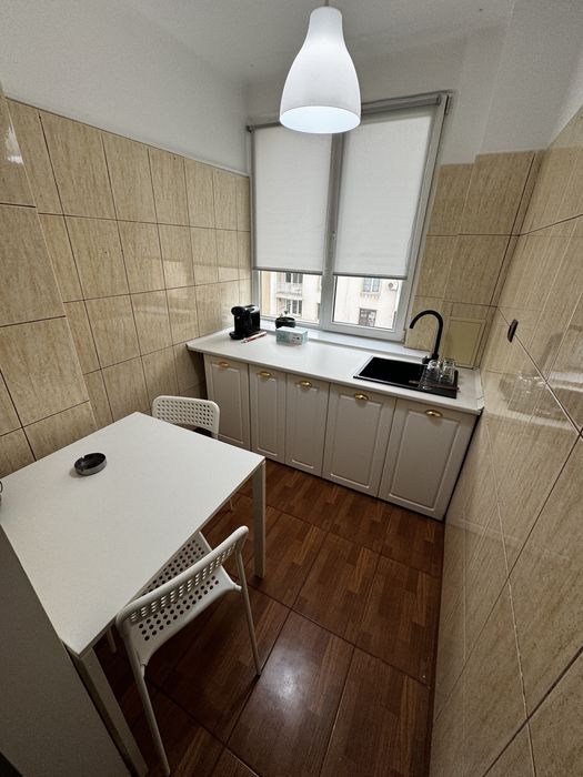 Inchiriez apartament ultracentral (teatru)