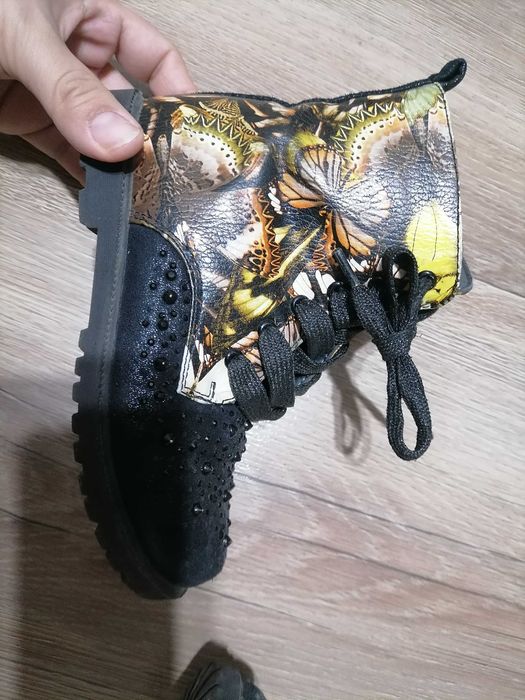 Стильные сапожки на весну