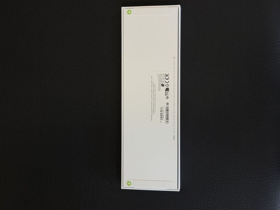 Чисто нов Apple Watch 11 46мм