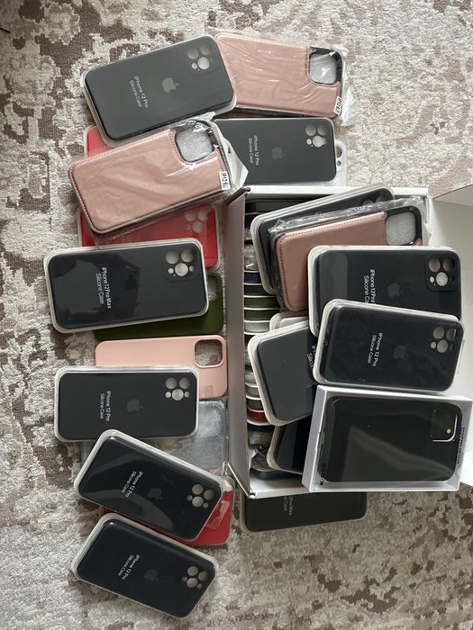 много чехлов на iphone 12,iphone 12 pro,iphone 12 pro max.