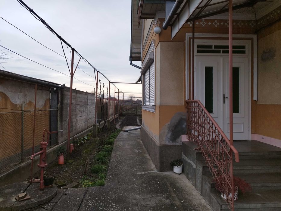 Casa de vanzare,unic proprietar.