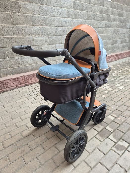 Продам детскую коляску.