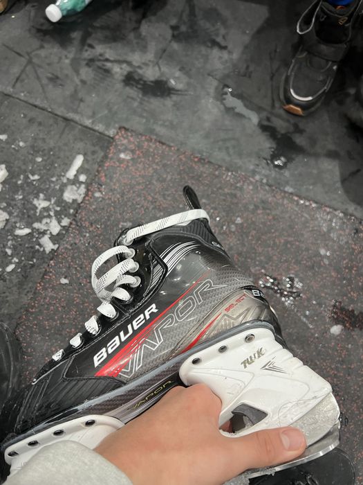 Коньки bauer 5.5