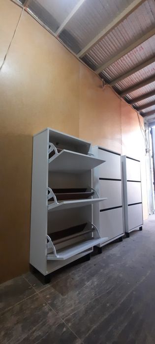 Продам обувницы, новые.