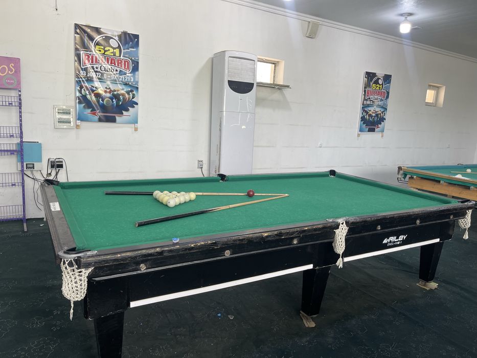 Bilyard stol sotiladi