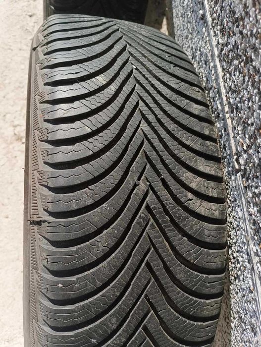 2 комплекта зимни гуми с джанти 16" за VW, Audi, Seat