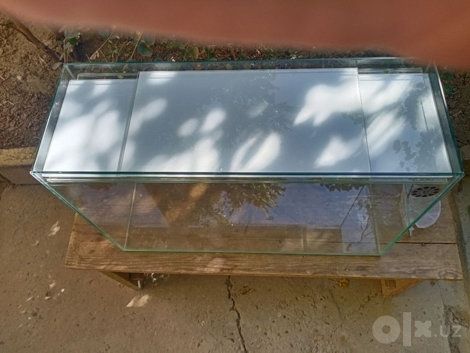 AKVARIUM sotiladi 90l