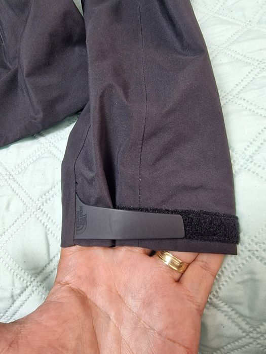 Geacă North Face Gore-tex Pro  Mărimea XL