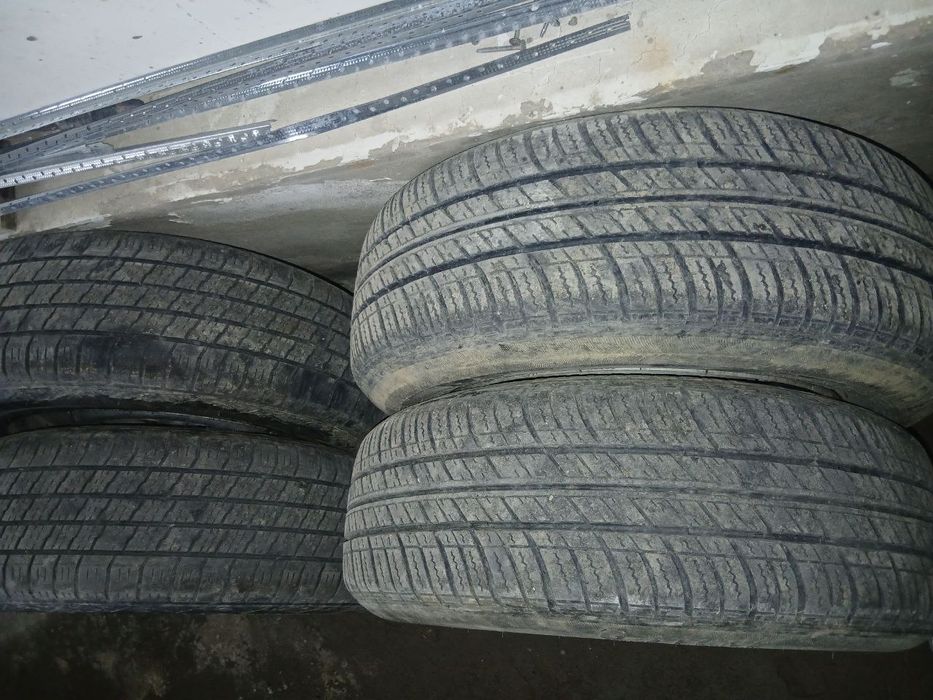 Мошина балон сотилади