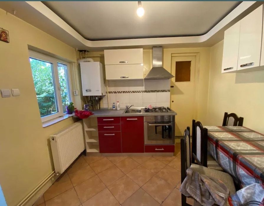 Casă de vânzare