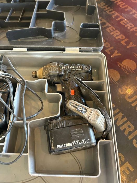 Инпактор инпакт драйвър Хитачи HITACHI HI KOKI японски литиева батерия