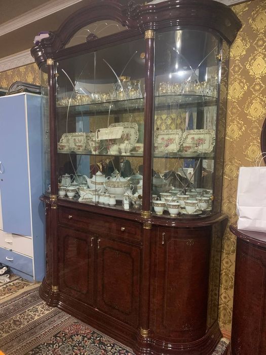 Продам гостиную мебель в хорошем состоянии, самовывоз