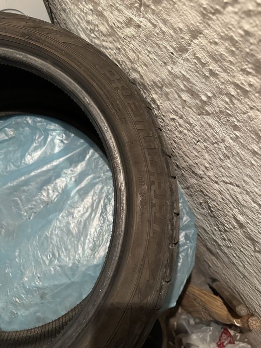 245/40 R18 - общо 5 броя (2х Falken + 3x Premiorri) DOT 22/20