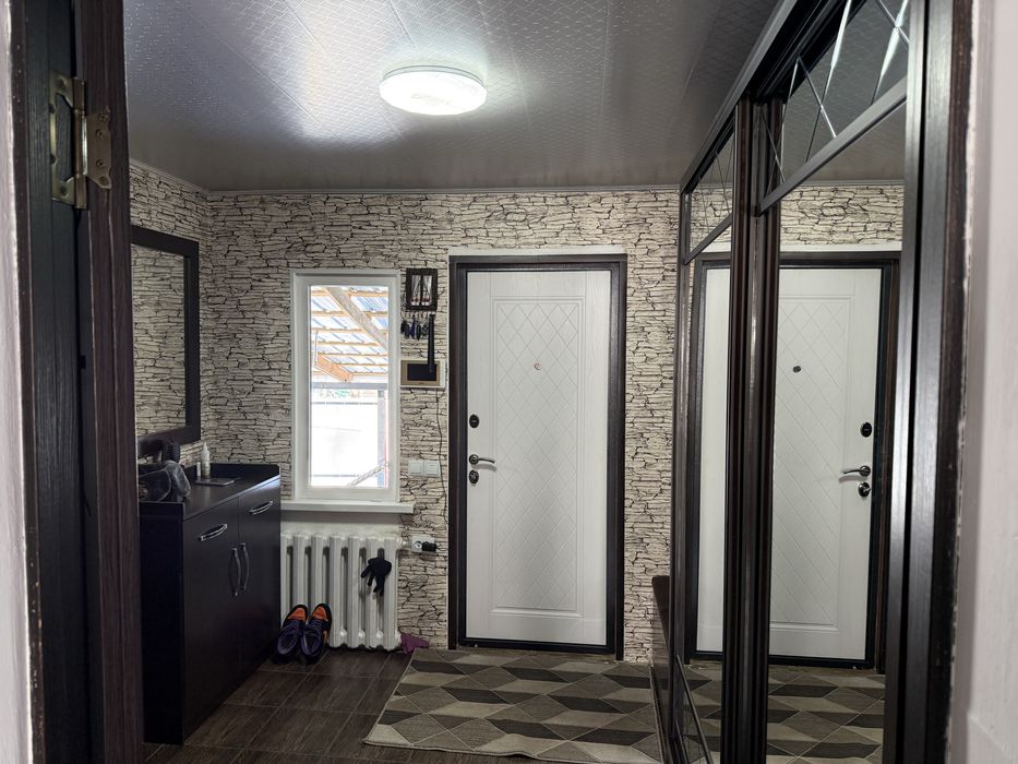 Продам дом в Есике