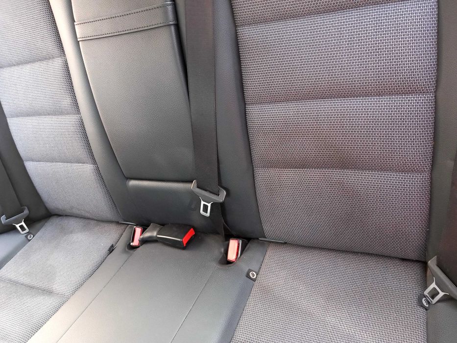 PrimClean Почистване и пране на дивани и матраци и автотапицерия