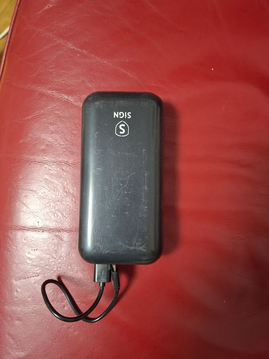Baterie externă (pawer bank)SIGN de 30000 mAh
