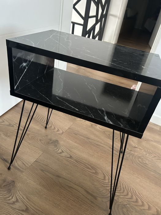 Masute auxiliare cu raft TV