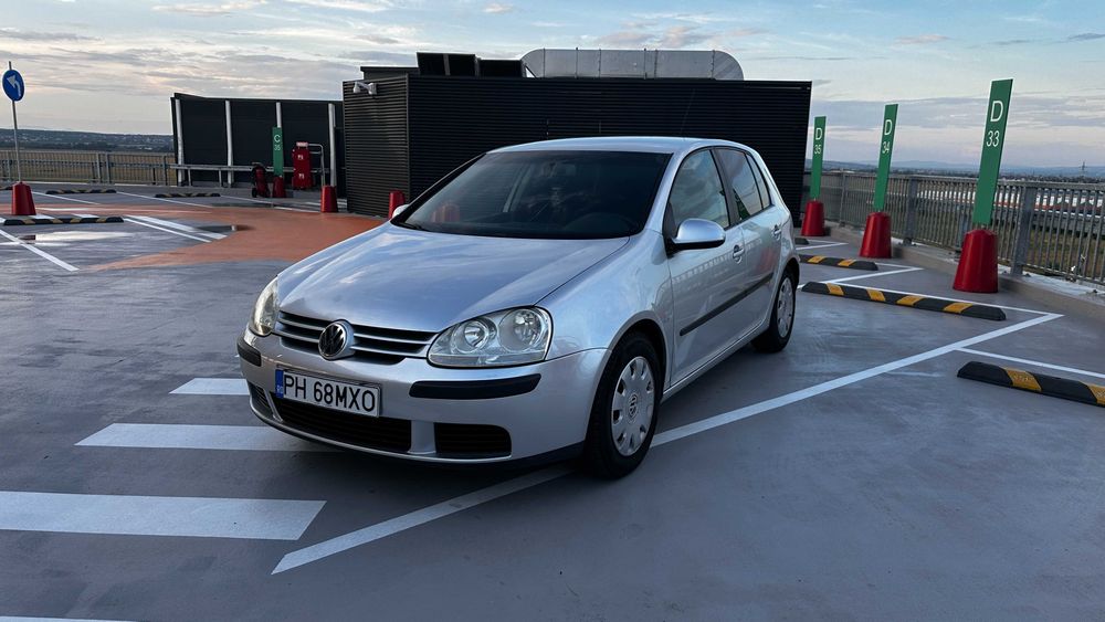 VOLKSWAGEN Golf 2006