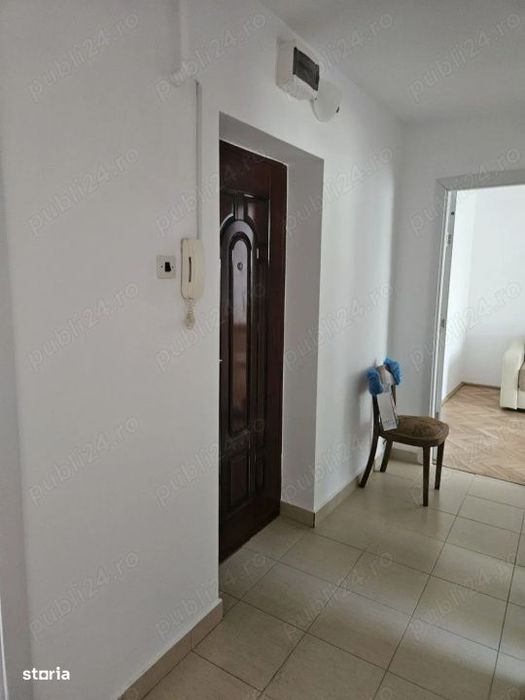 Apartament cu 3 camere, 65 mp, zona Centrala