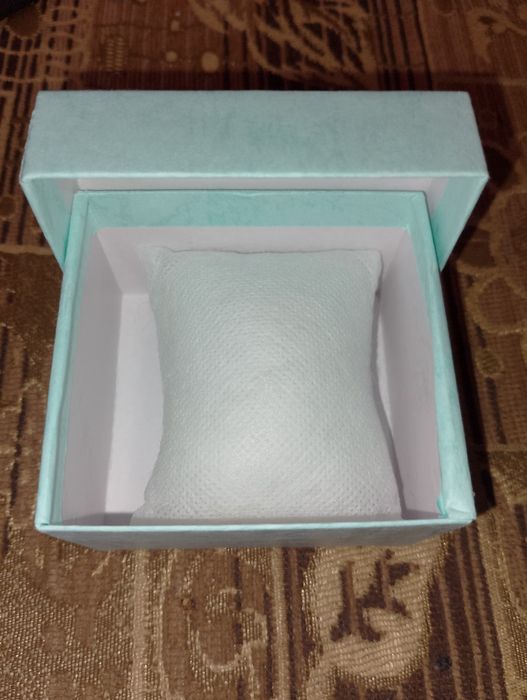 Нов мъжки часовник