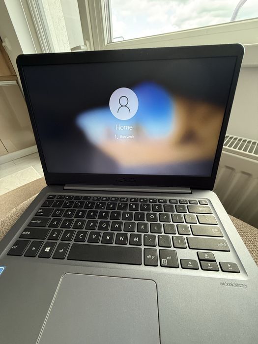 Laptop asus sonicmaster vivobook