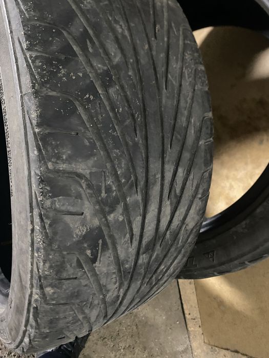 Покрышки р17 4 штуки