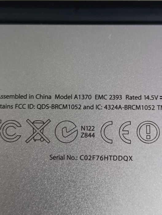 Macbook air a1370 de colecție display 11 inch dual  core