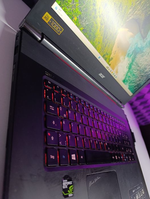 Laptop gaming Acer Aspire VN7-792G Intel i7 6700 gtx 960 4gb 
 Intel®