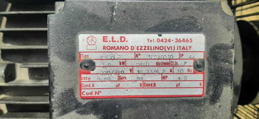 Compresor de aer comprimat