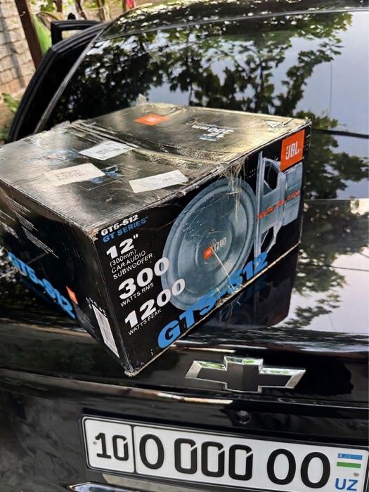 Сабуфер JBL 1200 новый