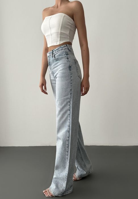 Дънки с камъчета