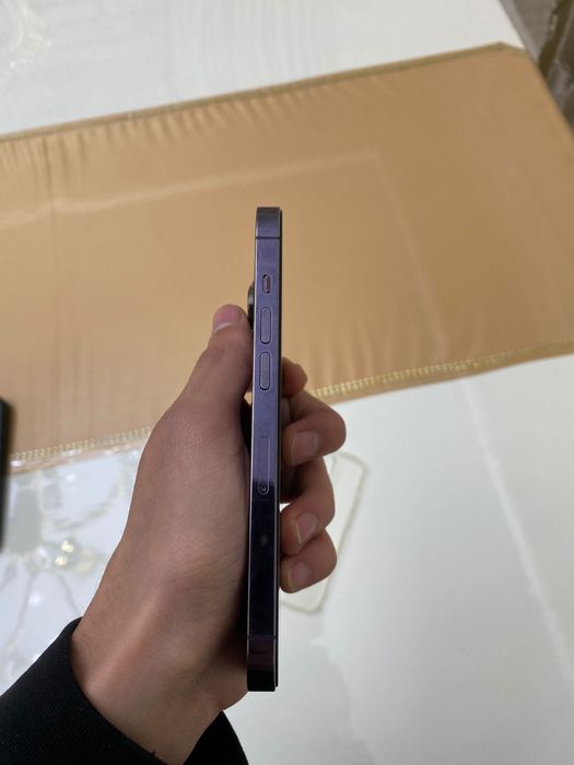 Продам iphone 14 pro в хорошем состоянии